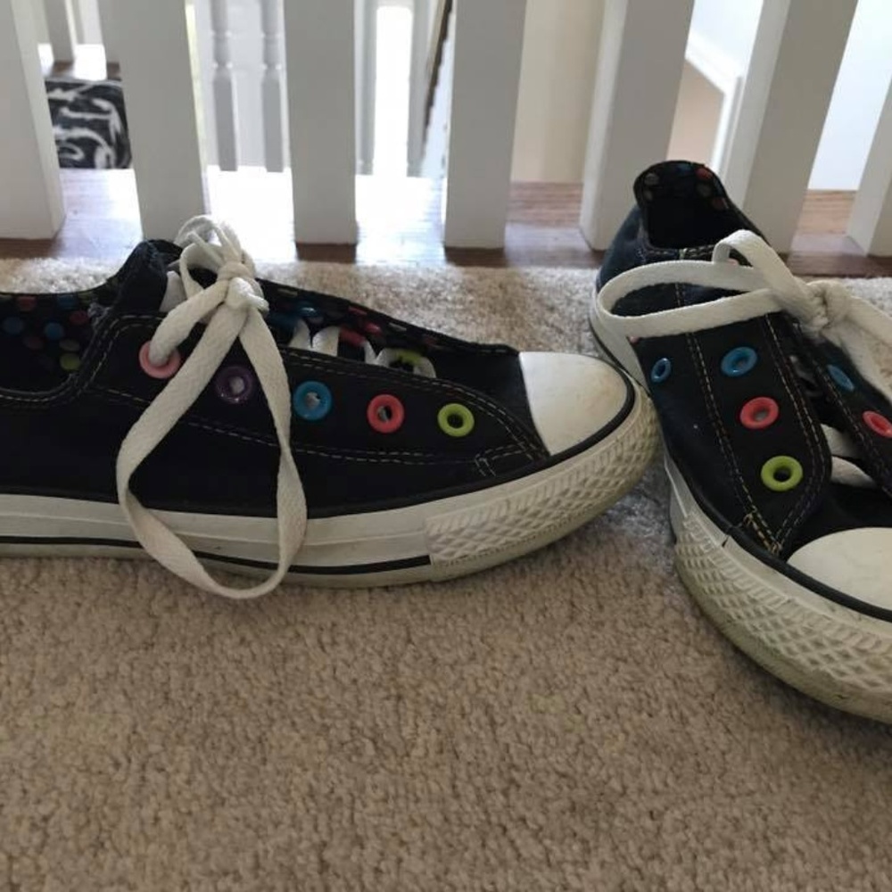 Converse size 6